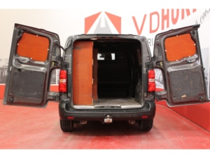 Citroën Jumpy Furgón ~ 2.0 HDI 120 CV L2 Carplay/ Navi/ Cruise/ Gancho de remolque/ PDC