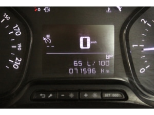 Citroën Jumpy Furgón ~ 2.0 HDI 120 CV L2 Carplay/ Navi/ Cruise/ Gancho de remolque/ PDC