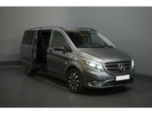 Mercedes-Benz eVito Passenger Transport Tourer PRO 90 kWh 360 km WLTP LED/ 2x Ușă glisantă/ Carplay/ (52.567,- € cu TVA inclus)