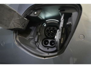 Mercedes-Benz eVito Пасажирський транспорт Tourer PRO 90 кВт/год 360 км WLTP LED/ 2х розсувні двері/ Carplay/ (52 567,- євро з ПДВ)