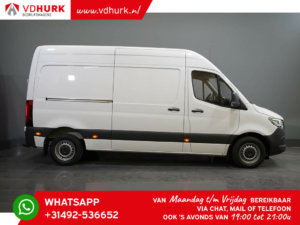 Volkswagen Crafter Van (MB Sprinter) Aut. L2H2 3t GVW/ LED/ Stand heater/ Seat heating/ Carplay/ Cruise/ Camera