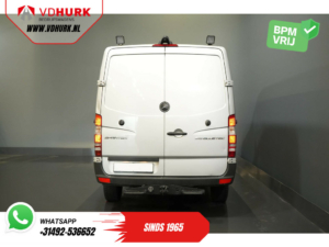 Mercedes-Benz Sprinter Bestelbus 319 3.0 V6 EURO6 L2 3.5t Trekverm./ Gev.Stoel/ Stoelverw./ Camera/ Cruise/ Navi/ Airco/ Trekhaak