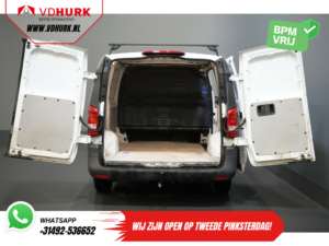 Mercedes-Benz Vito Bestelbus 116 CDI Aut. L2 RWD BPM VRIJ! Standkachel/ Navi/ Stoelverw./ Carplay/ Camera/ Cruise/ Trekhaak/ Airco