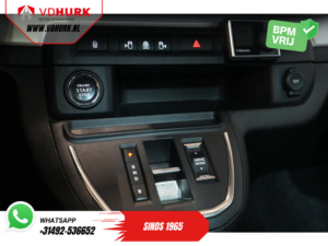 Opel Zafira-e Life Tourer Pasager 75 kWh 330km WLTP (DEMO) 42.887 € cu TVA inclus Pano/ Elek.Uși glisante/ Scaune cu masaj/ Piele/ Xenon/ Încălzire în picioare/ Head Up/ Clasa