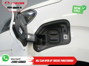 Opel Zafira-e Life Tourer Пасажирський 75 кВт/год 330 км WLTP (DEMO) € 42 887 в т.ч. ПДВ Пано/ Електро.розсувні двері/ Масажні сидіння/ Шкіра/ Ксенон/ Підлоговий обігрівач/ Підйомник голови/ Клас