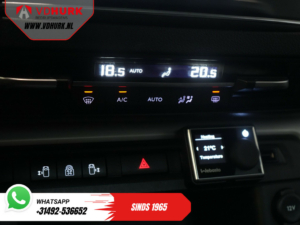 Opel Zafira-e Life Tourer Pasager 75 kWh 330km WLTP (DEMO) 42.887 € cu TVA inclus Pano/ Elek.Uși glisante/ Scaune cu masaj/ Piele/ Xenon/ Încălzire în picioare/ Head Up/ Clasa