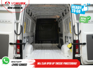 Volkswagen Crafter Bestelbus 35 2.0 TDI 140 pk DSG Aut. L3H3 BPM VRIJ! LED/ Virtual Cockpit/ Camera/ Cruise/ Carplay/ Gev.Stoel