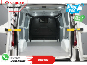 Ford Transit Custom Bestelbus 2.0 TDCI 136 pk Trend BPM VRIJ! Ready2Go Standkachel/ Carplay/ Stoelverw./ Camera/ PDC/ Cruise/ Trekhaak