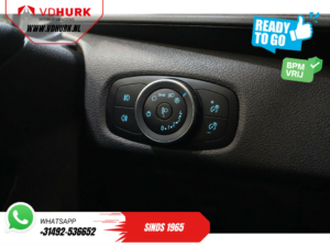Ford Transit Custom Bestelbus 2.0 TDCI 136 pk Trend BPM VRIJ! Ready2Go Standkachel/ Carplay/ Stoelverw./ Camera/ PDC/ Cruise/ Trekhaak