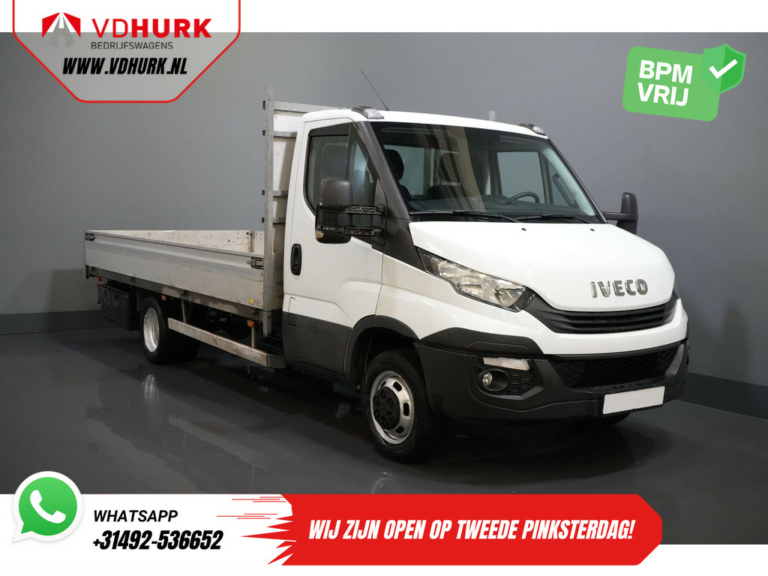 Iveco Daily Open cargo box 35C15 3.0 150 hp (450x210) Open cargo box/ 3.5t Towingverm./ Tachygraphe/ Gev.stoel/ Climate/ Cruise/ Towing hook/ Pick Up