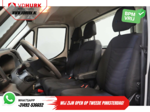 Iveco Daily Open cargo box 35C15 3.0 150 hp (450x210) Open cargo box/ 3.5t Towingverm./ Tachygraphe/ Gev.stoel/ Climate/ Cruise/ Towing hook/ Pick Up