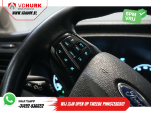 Ford Transit Bestelbus 2.0 TDCI 130 pk L3H2 DC Dubbel Cabine 7 Pers./ Riem V.V./ Adapt. Cruise/ CarPlay/ PDC/ Navi/ Camera/ Airco/ Trekhaak