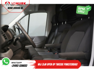Volkswagen Crafter Van 2.0 TDI 140 hp L3H3 Fitted/ CarPlay/ Navi/ Cruise/ Airco/ PDC/ Towing hook