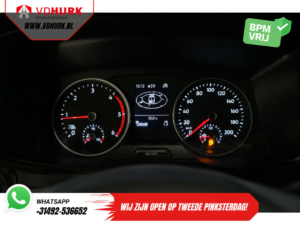Volkswagen Crafter Van 2.0 TDI 140 hp L3H3 Fitted/ CarPlay/ Navi/ Cruise/ Airco/ PDC/ Towing hook