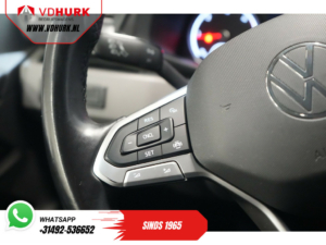 Volkswagen Transporter Фургон Volkswagen Transporter T6.1 2.0 TDI 150 к.с. DSG Aut. L2 2х зсувні двері/ LED/ Підігрів сидінь/ Підігрів підставки/ Carplay/ 2.5т Буксирувальний М.