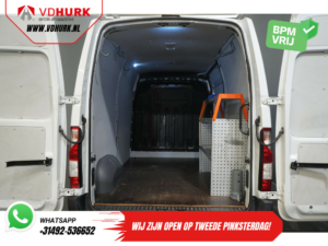 Renault Master Bestelbus 2.3 dCi 135 pk L2H2 BPM VRIJ! 2.5t Trekverm./ Climate/ Imperiaal + Ladder/ Standkachel/ Stoelverw./ PDC/ Trekhaak