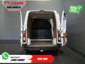 Renault Master Furgón T35 2.3 dCi 135 CV L2H2 BPM ¡GRATIS! NL coche/ 270Gr.Puertas/ 2.5t Dispositivo de remolque/ Carplay/ Navi/ PDC/ Airco