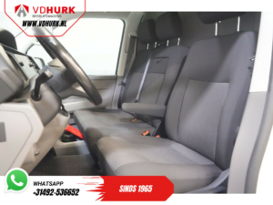 Volkswagen Transporter Van T6.1 2.0 TDI 150 к.с. DSG Aut. L2 2х зсувні двері/ LED/ Підігрів підставки/ Carplay/ Сидіння з електроприводом/ 2.5т Буксирне обладнання.