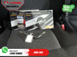 Opel Movano Bestelbus 2.3 CDTI 135 pk L2H2 BPM VRIJ! 2.5t Trekverm./ Climate/ Navi/ Cruise/ Camera/ Trekhaak/ PDC