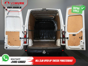 Vauxhall Movano Van 2.3 CDTI 135 ch L2H2 BPM FREE ! 2.5t Tow/ Climat/ Navi/ Croisière/ Caméra/ Crochet d'attelage/ PDC