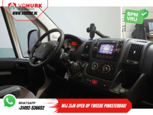 Peugeot Boxer Van 2.2 HDi 140 ch L2H2 270Gr. Portes/ 2.5t Dispositif d'attelage/ Caméra/ PDC/ Croisière/ Crochet d'attelage/ Airco