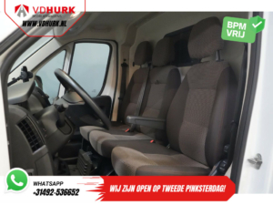 Peugeot Boxer Van 2.2 HDi 140 ch L2H2 270Gr. Portes/ 2.5t Dispositif d'attelage/ Caméra/ PDC/ Croisière/ Crochet d'attelage/ Airco