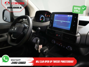 Peugeot Partner Bestelbus 1.5 HDI 100 pk BPM VRIJ! NL Auto/ 3 Pers./ Carplay/ Camera/ PDC/ Betimmerd/ Cruise/ Airco