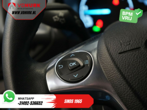 Ford Transit Connect Van 1.5 TDCI 100 к.с. Авт. L2 BPM БЕЗКОШТОВНО! Гарантія 28-11/ Ксенон/ 2x зсувні двері/ 3 міс/ Підігрів сидінь/ Камера/ Круїз/ ПДУ/ Буксирувальний гак