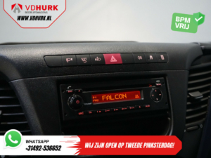 Iveco Daily Open cargo box 35C14D 2.3 140 hp Aut. ZF DC Double Cab 6 Pers./ Tipper/ Pick Up/ Open cargo box/ 3.5t Towing capacity/ Double air/ Gev.Seats/ Clim