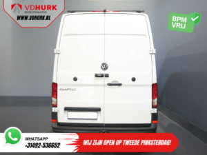 Volkswagen Crafter Bestelbus 35 2.0 TDI 180 pk L4H3 BPM VRIJ! RWD Tacho/ 270gr deuren/ 3.5T trekverm./ Navi/ Carplay/ Climate/ Camera/ Cruise/ Trekhaak