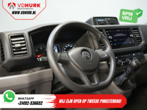 Volkswagen Crafter Bestelbus 35 2.0 TDI 180 pk L4H3 BPM VRIJ! RWD Tacho/ 270gr deuren/ 3.5T trekverm./ Navi/ Carplay/ Climate/ Camera/ Cruise/ Trekhaak