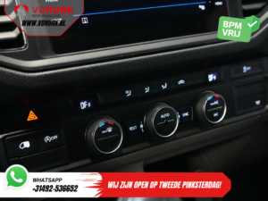 Volkswagen Crafter Bestelbus 35 2.0 TDI 180 pk L4H3 BPM VRIJ! RWD Tacho/ 270gr deuren/ 3.5T trekverm./ Navi/ Carplay/ Climate/ Camera/ Cruise/ Trekhaak
