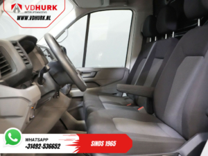 Volkswagen Crafter Furgoneta 35 2.0 TDI 180 CV L4H3 ¡BPM GRATIS! RWD Tacho/ 270gr puertas/ 3.5T enganche remolque/ Navi/ Carplay/ Clima/ Cámara/ Crucero/ Enganche remolque