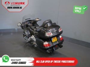 Honda Tour GL 1800 Gold Wing MARGE/ Pannières/ Croisière/ Top box/ Navi/ Radio