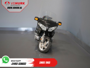 Honda Tour GL 1800 Gold Wing МАРШРУТ / Підніжки / Круїз / Топ-бокс / Навігатор / Радіо