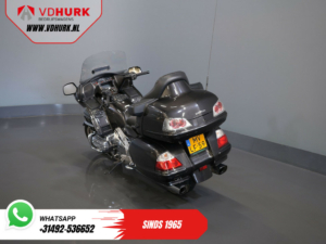 Honda Tour GL 1800 Gold Wing МАРШРУТ / Підніжки / Круїз / Топ-бокс / Навігатор / Радіо