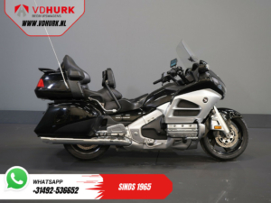 Honda Tour GL 1800 Gold Wing MARGE/ ABS/ Gepäcktaschen/ Cruise/ Top Box/ Radio