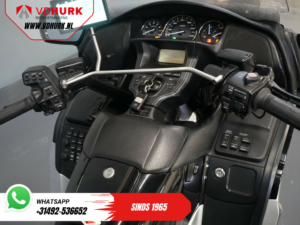 Honda Tour GL 1800 Gold Wing MARGE/ ABS/ Gepäcktaschen/ Cruise/ Top Box/ Radio