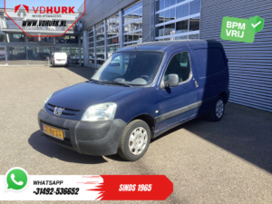 Peugeot Partner Van 1.4 75 CP BENZINE/ Centura V.V/ Mașină NL/ Cârlig de remorcare/ Radio