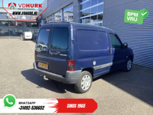 Peugeot Partner Van 1.4 75 CP BENZINE/ Centura V.V/ Mașină NL/ Cârlig de remorcare/ Radio