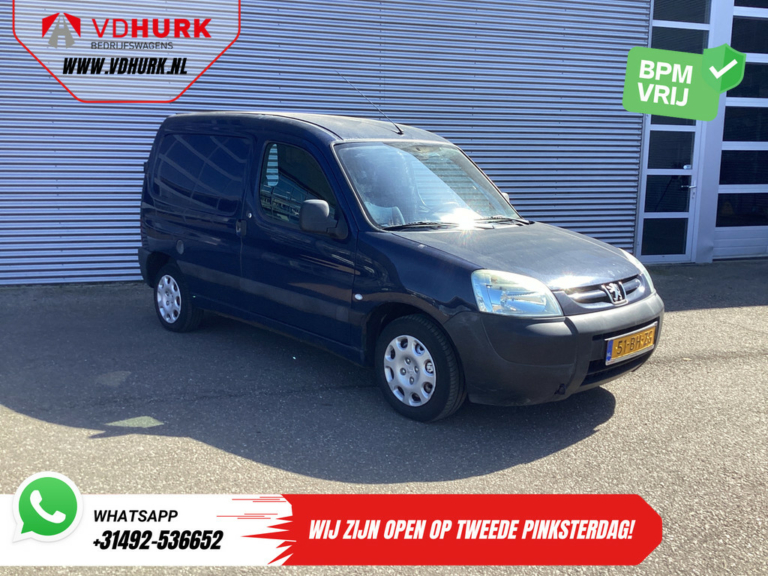 Peugeot Partner Van 1.4 75 PS BENZINE/ Gürtel V.V/ NL Auto/ Anhängerkupplung/ Radio