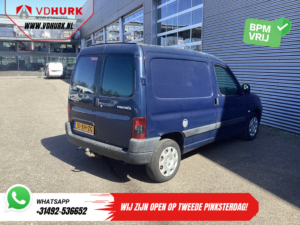 Peugeot Partner Van 1.4 75 cv BENZINE/ Ceinture V.V/ NL car/ Crochet d'attelage/ Radio