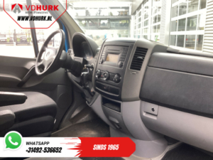 Mercedes-Benz Sprinter Van 313 2.2 CDI Aut. L2 DC Double Cab EXPORT ONLY Кондиціонер / 2.8т буксирний пристрій / Багажник на даху та сходи