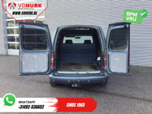 Volkswagen Caddy Van 1.9 TDI 105 к.с. BPM БЕЗКОШТОВНО! Шкіра / Бокові панелі / ЦЗ / ЛМВ / Круїз / Фаркоп / Кондиціонер