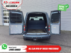 Volkswagen Caddy Van 1.9 TDI 105 ch BPM GRATUIT ! Cuir/ Sidebars/ PDC/ LMV/ Cruise/ Towbar/ Air conditioning
