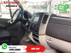 Mercedes-Benz Sprinter Van 314 2.2 CDI авт. E6 L2 DC Double Cab BPM FREE! / 3.5t Буксирний пристрій / Кріплення / Багажник на даху / Кондиціонер / Навігація