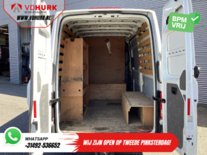 Volkswagen Crafter Furgón 35 2.0 TDI 140 CV L3H3 EXPORT ONLY Carplay/ Alarma/ Airco/ DAB+/ Cruise/ Navi/ Gancho de remolque/ PDC