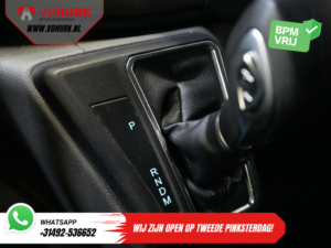 Ford Transit Custom Bestelbus 320 2.0 TDCI 130 pk Aut. L2 Trend BPM VRIJ! Dubbel Cabine DC Carplay/ Stoelverw./ PDC/ Cruise/ Trekhaak/ Airco