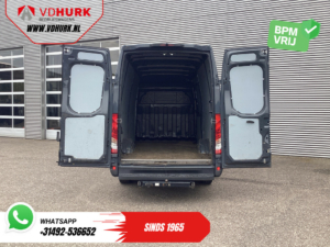 Iveco Daily Bestelbus 35S18V 3.0 180 pk ZF Aut. L2H2 352 EXPORT ONLY 3.5t Trekverm./ Gev.stoel/ Climate/ Camera/ Cruise/ Trekhaak
