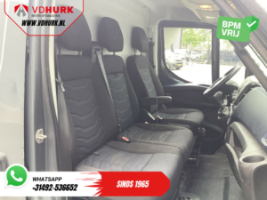 Iveco Daily Bestelbus 35S18V 3.0 180 pk ZF Aut. L2H2 352 EXPORT ONLY 3.5t Trekverm./ Gev.stoel/ Climate/ Camera/ Cruise/ Trekhaak